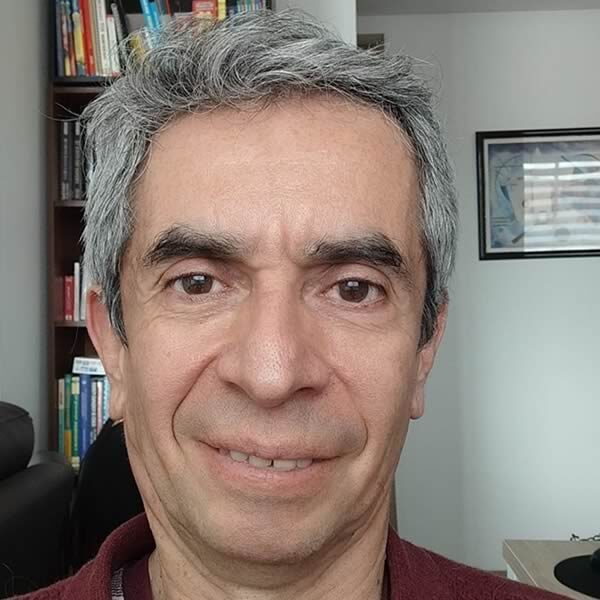 Héctor Gil